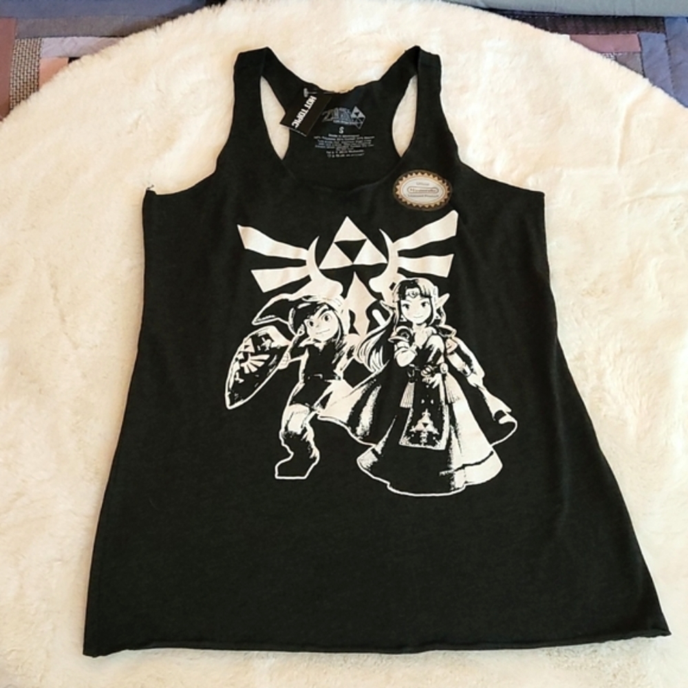 NWT Licensed Nintendo Zelda Link Heros  Graphic Retro Style Casual Tank